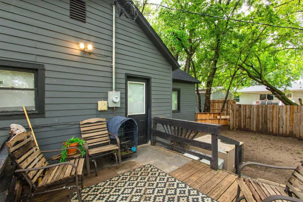 912 W Lincoln Avenue Wellington KS 67152-3335