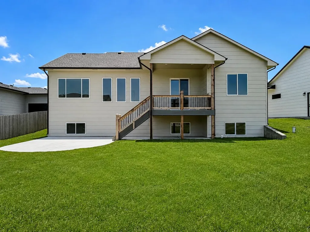 5881 N St Paul Court Wichita KS 67204