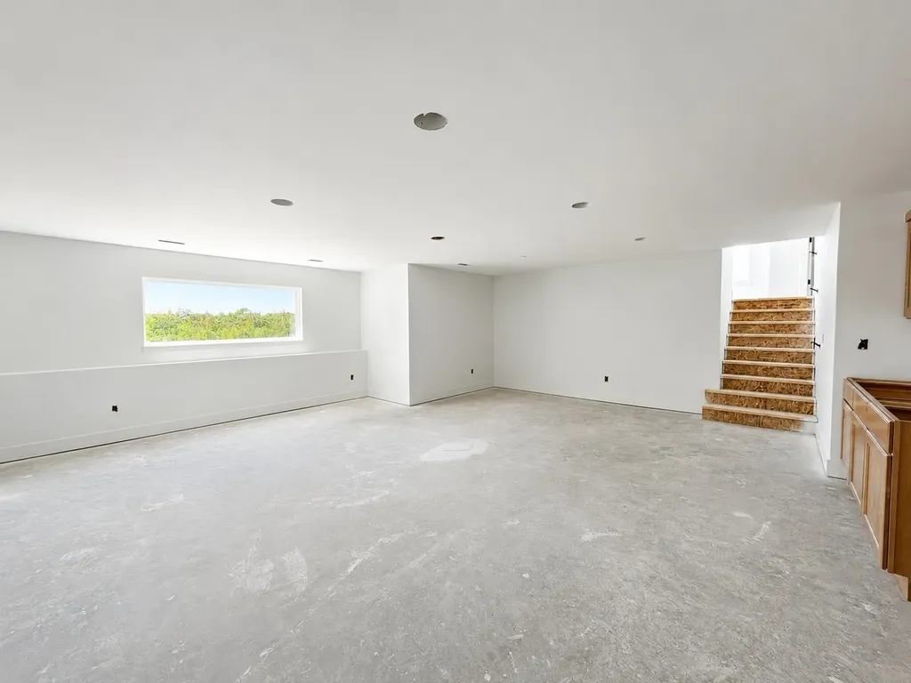 5865 N St Paul Court Wichita KS 67204