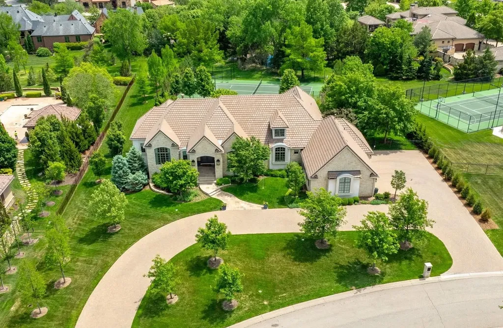 10611 E Forestgate Wichita KS 67206
