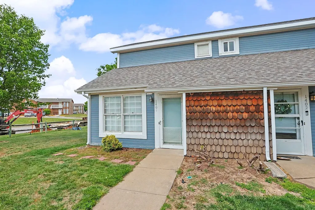 6725 W Shade Wichita KS 67212