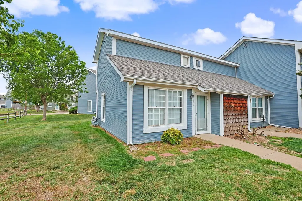 6725 W Shade Wichita KS 67212