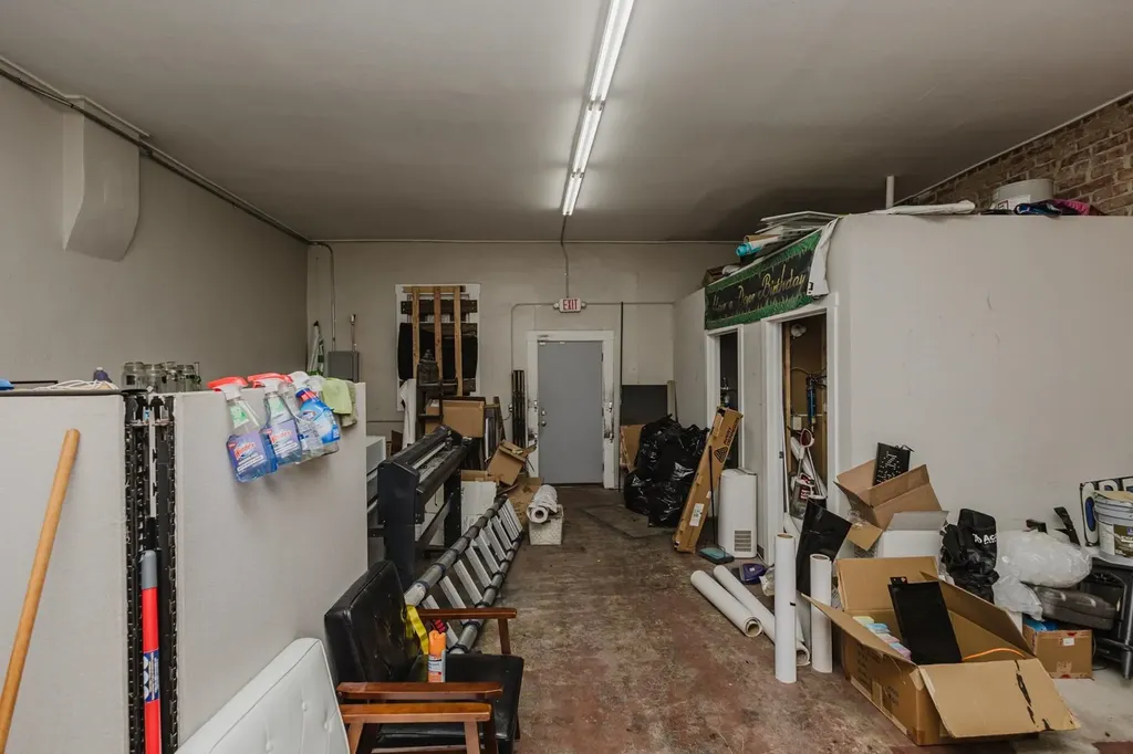 1115 W Douglas Wichita KS 67213