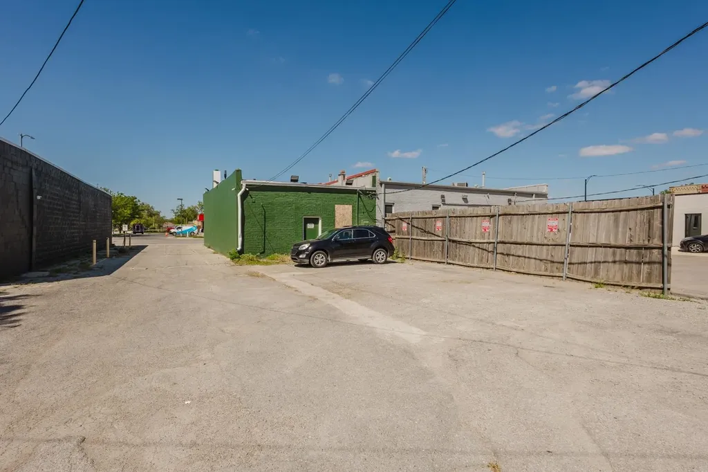 1115 W Douglas Wichita KS 67213