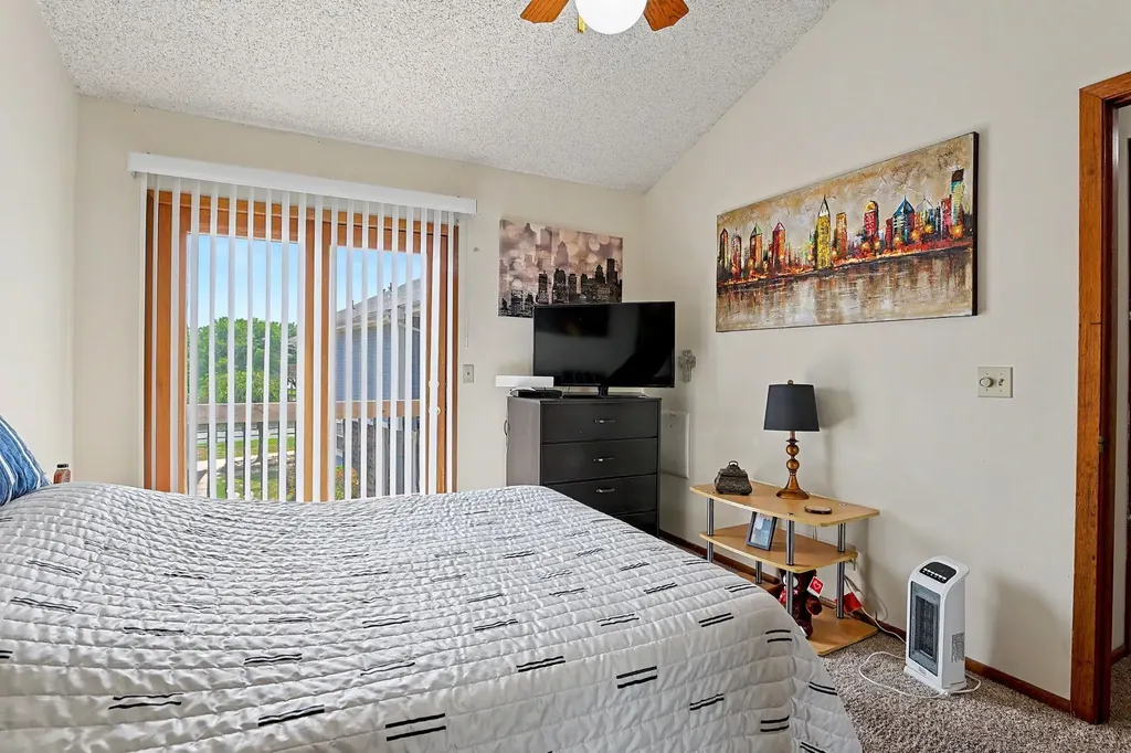 6725 W Shade Wichita KS 67212