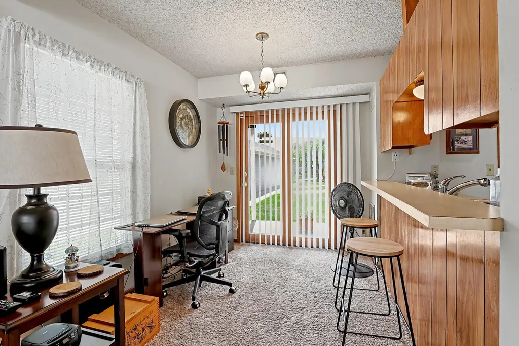 6725 W Shade Wichita KS 67212