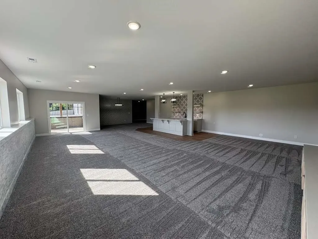 5046 N Remington Street Bel Aire KS 67226