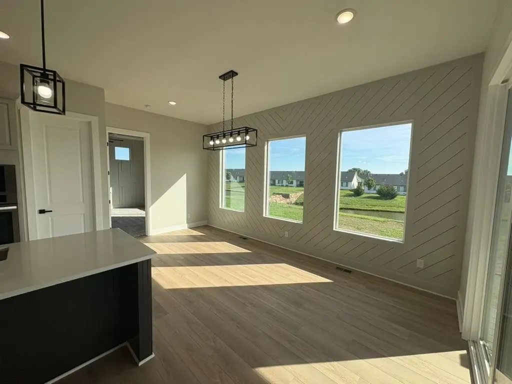5046 N Remington Street Bel Aire KS 67226