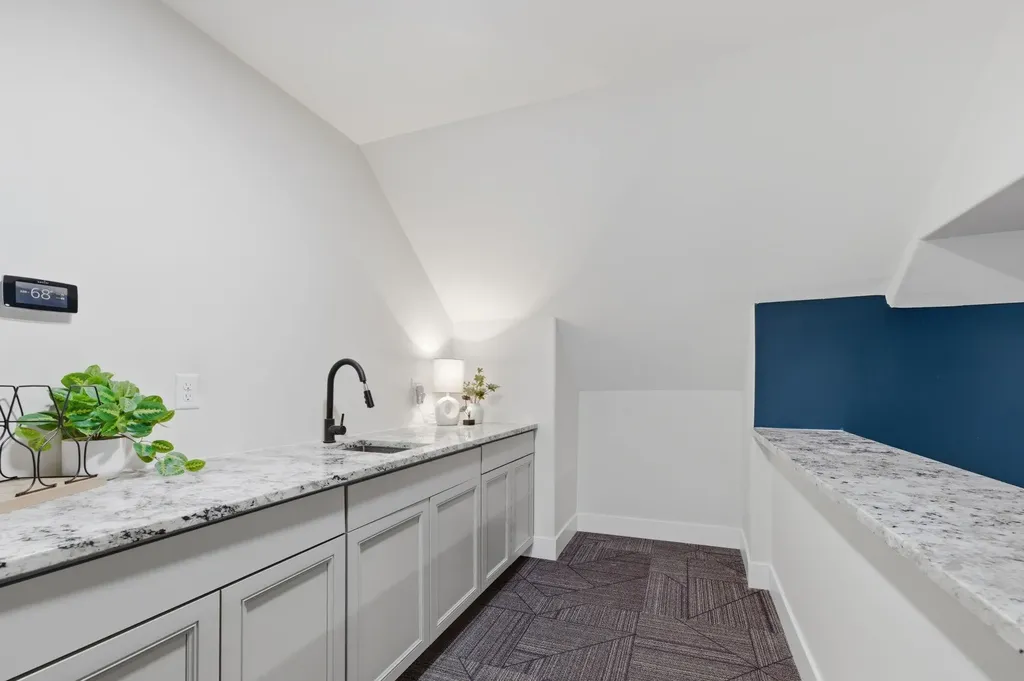 7115 S Suzanne Street Derby KS 67037