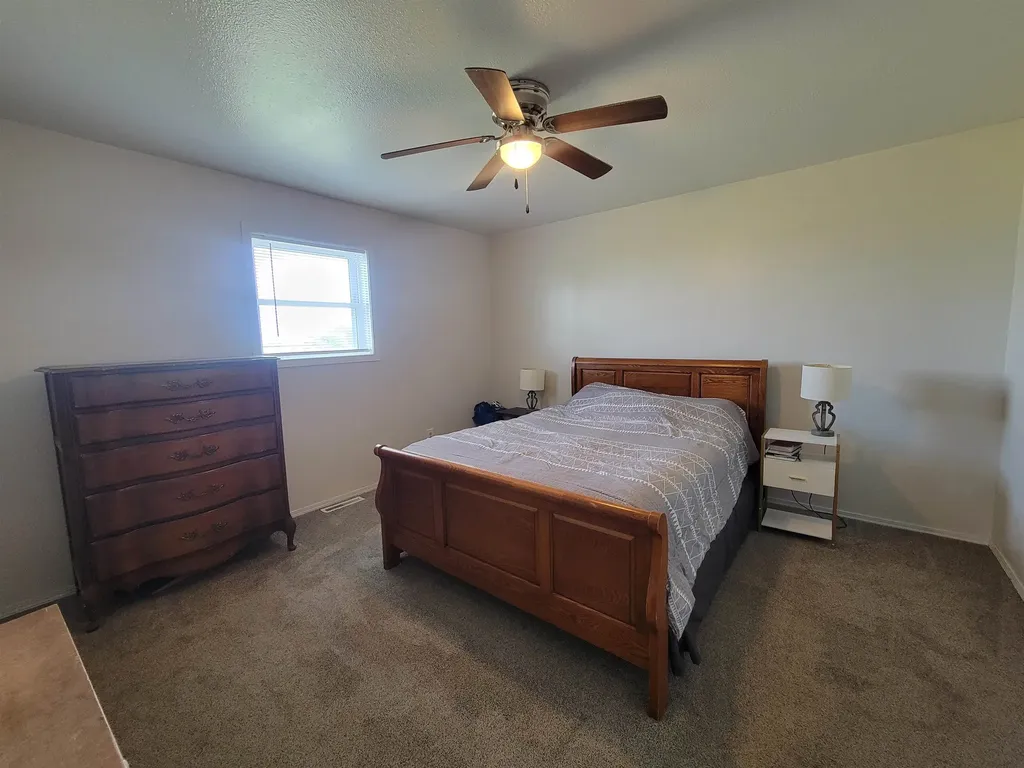 13751 N A Wellington KS 67152