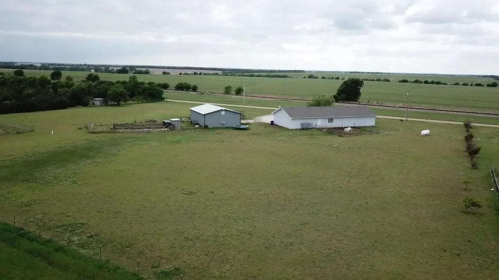 13751 N A Wellington KS 67152