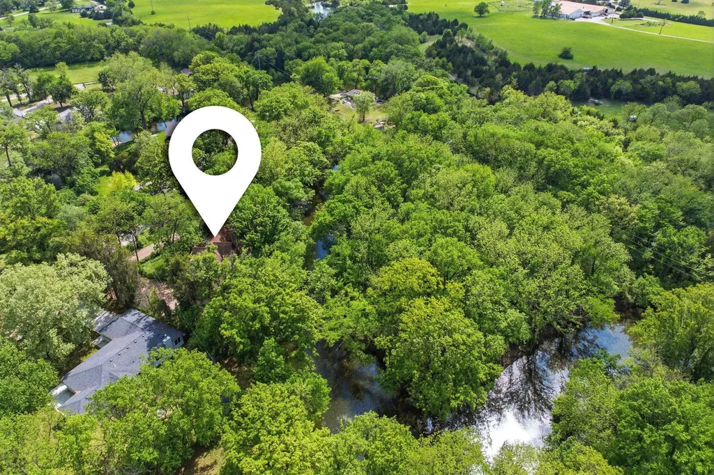 12722 SW Chisholm Trail Andover KS 67002