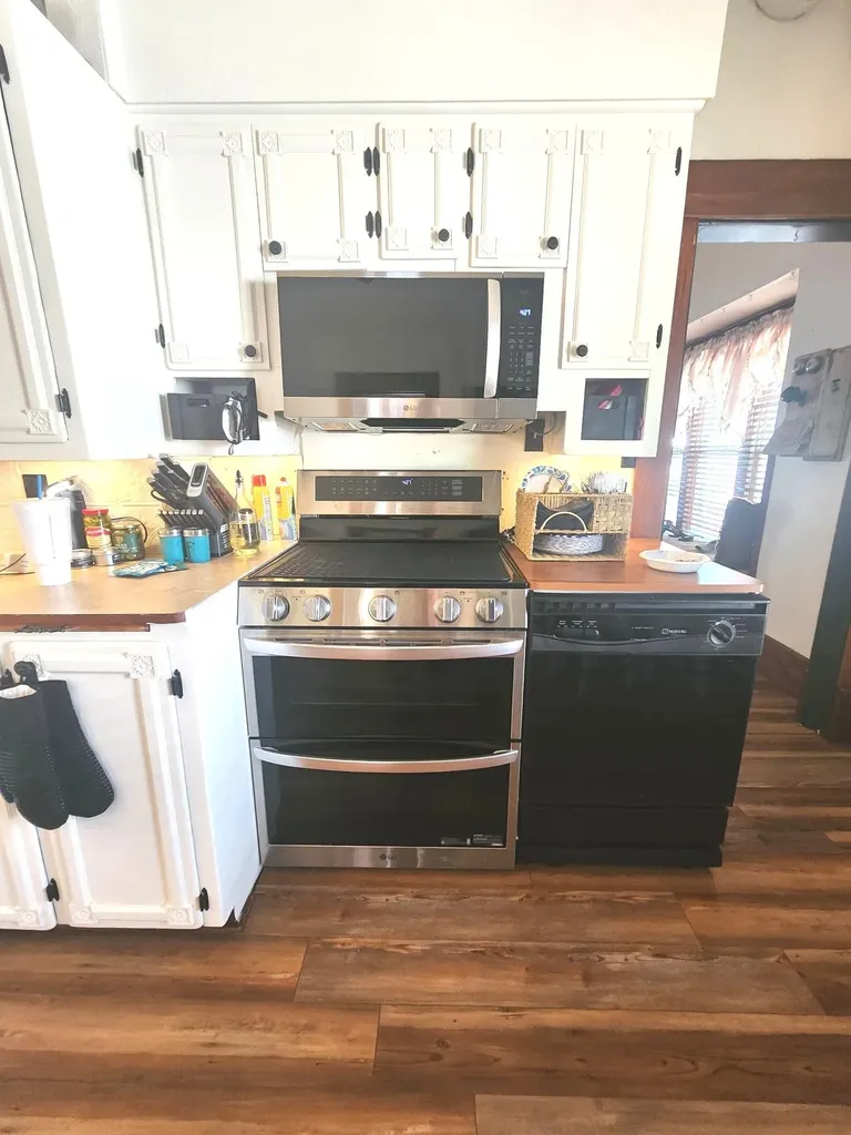 425 E Blair Mulvane KS 67110