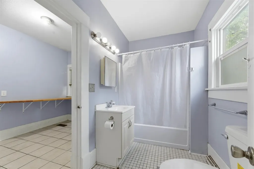 1631 N Fairview Wichita KS 67203