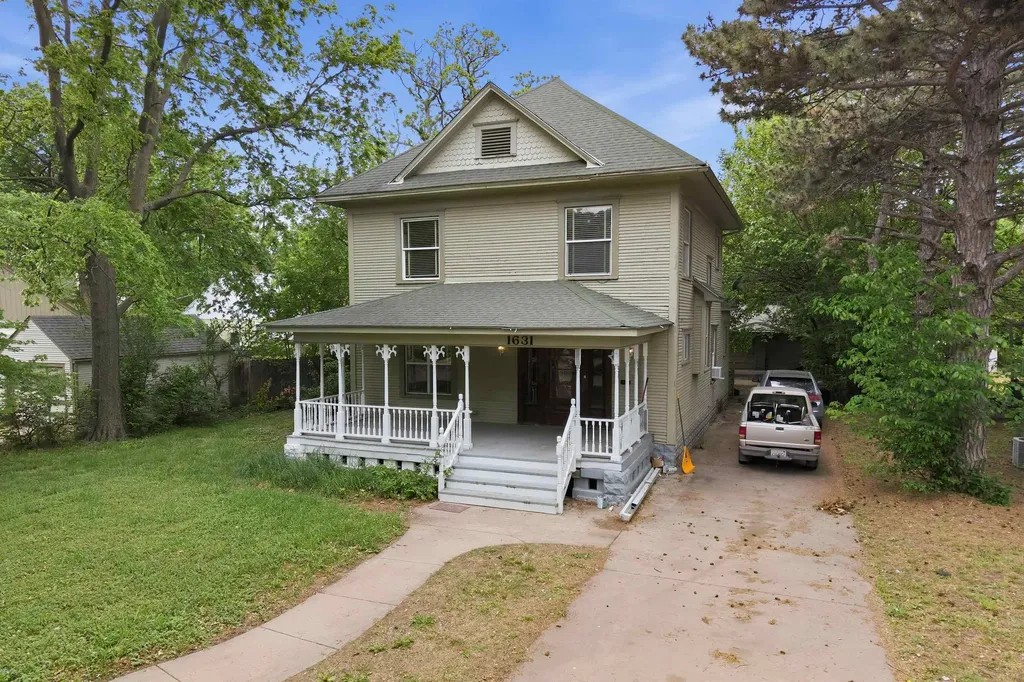 1631 N Fairview Wichita KS 67203
