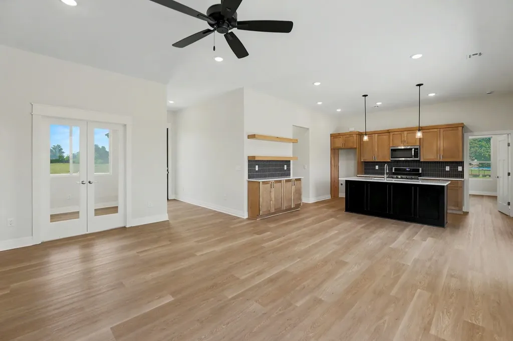 23 Kingdom Court Goddard KS 67052