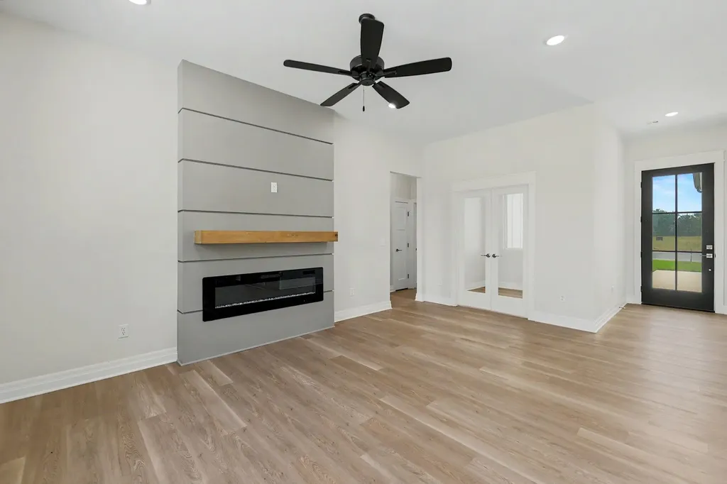 23 Kingdom Court Goddard KS 67052