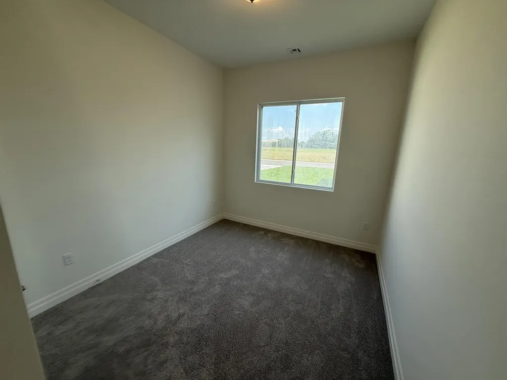27 Kingdom Court Goddard KS 67052