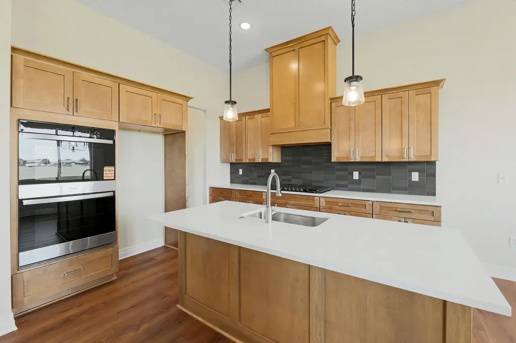 31 Kingdom Creek Goddard KS 67052
