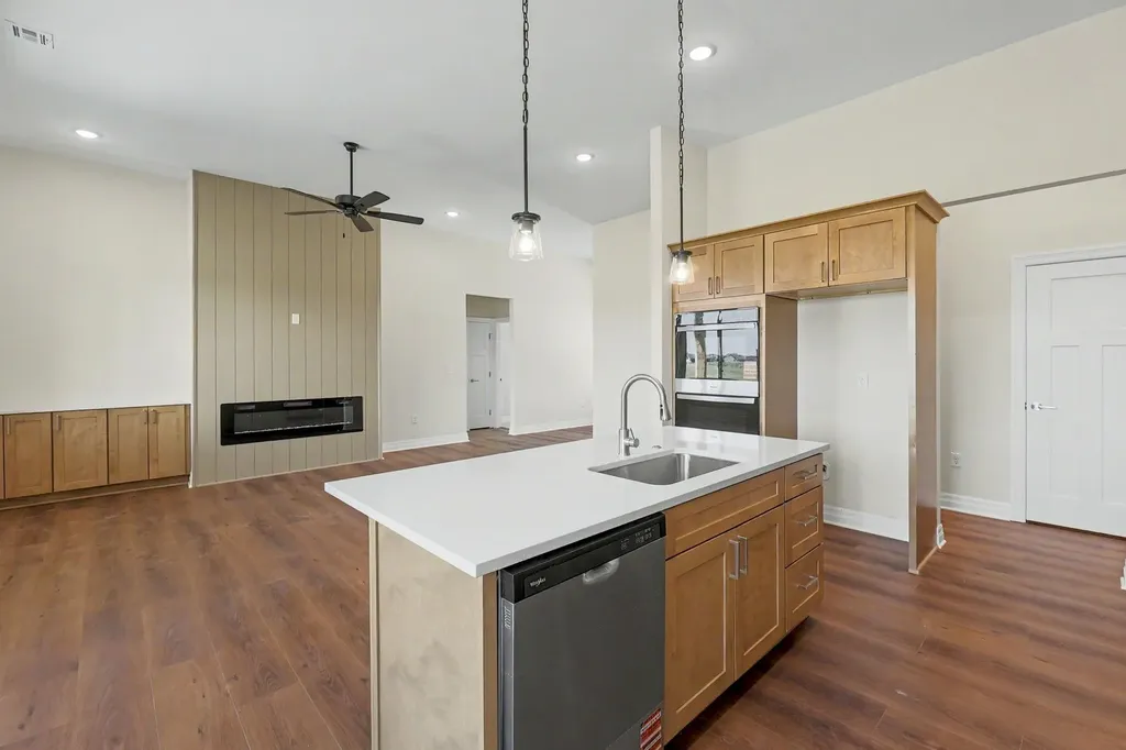 31 Kingdom Creek Goddard KS 67052