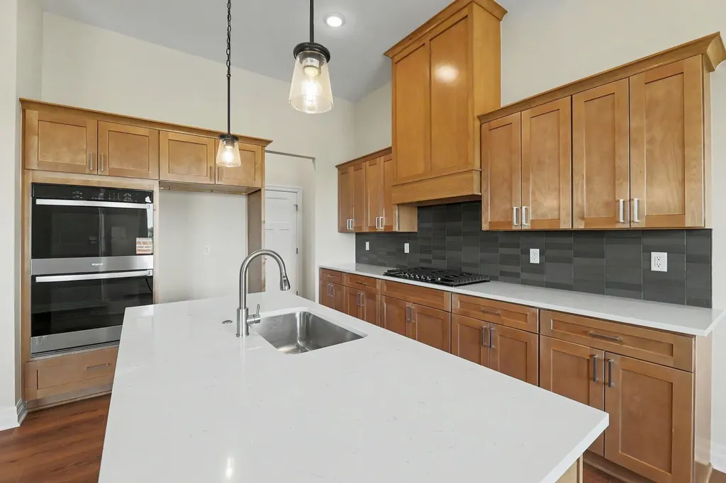 31 Kingdom Creek Goddard KS 67052