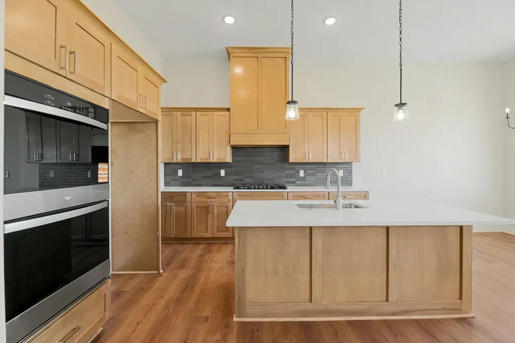 31 Kingdom Creek Goddard KS 67052