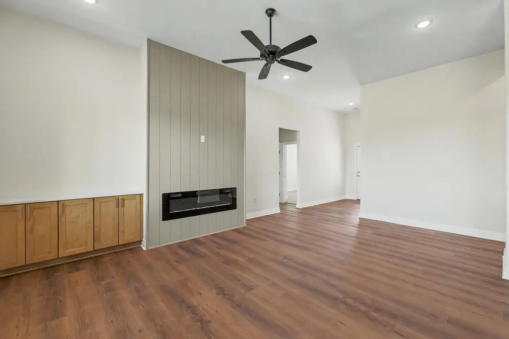 31 Kingdom Creek Goddard KS 67052