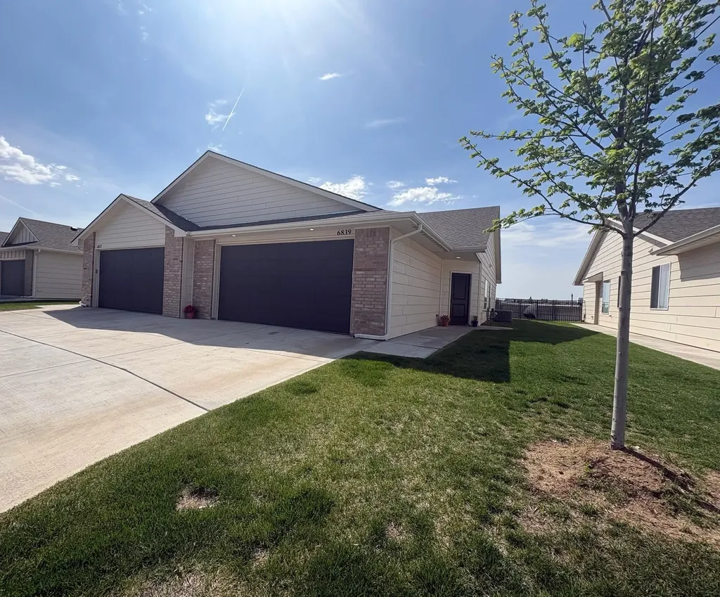 6837-6839 W Kollmeyer Wichita KS 67205