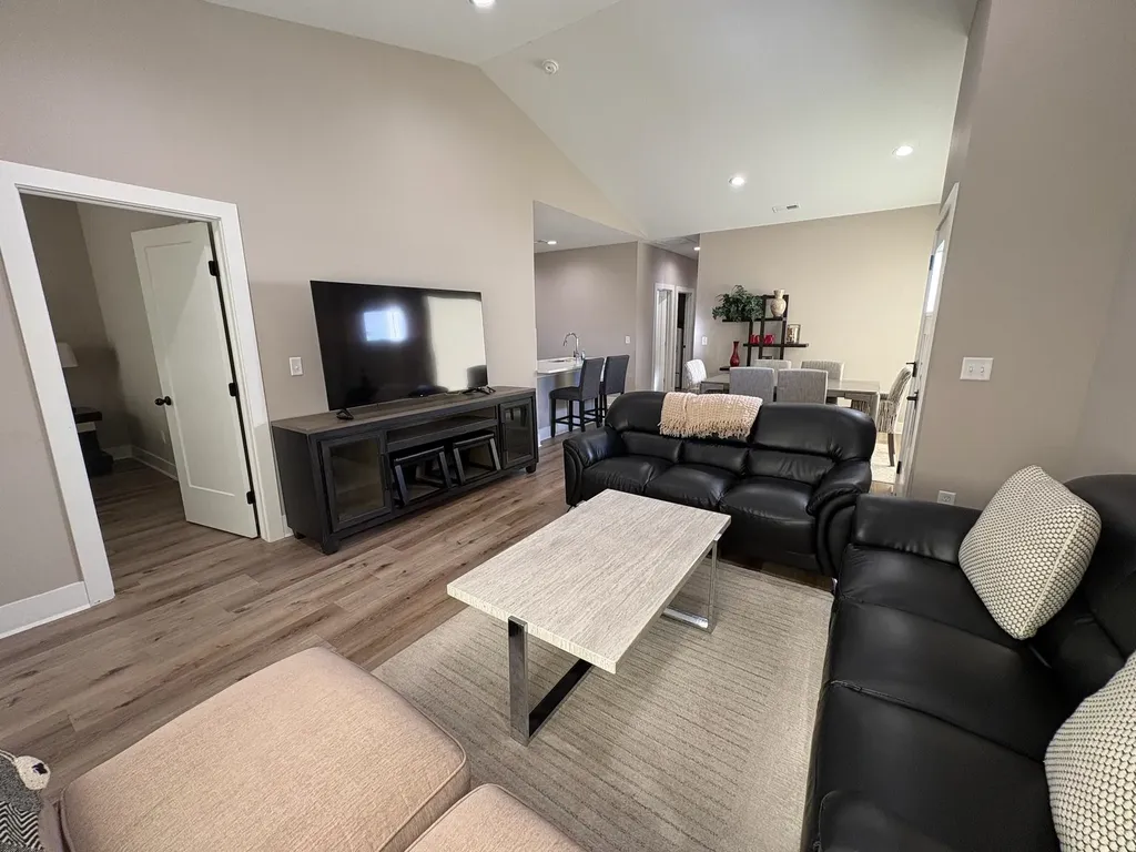 6843-6845 W Kollmeyer Wichita KS 67205