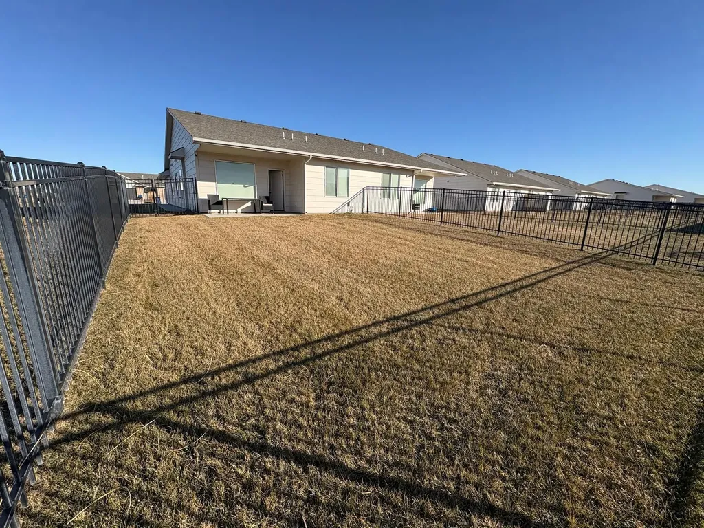 6843-6845 W Kollmeyer Wichita KS 67205