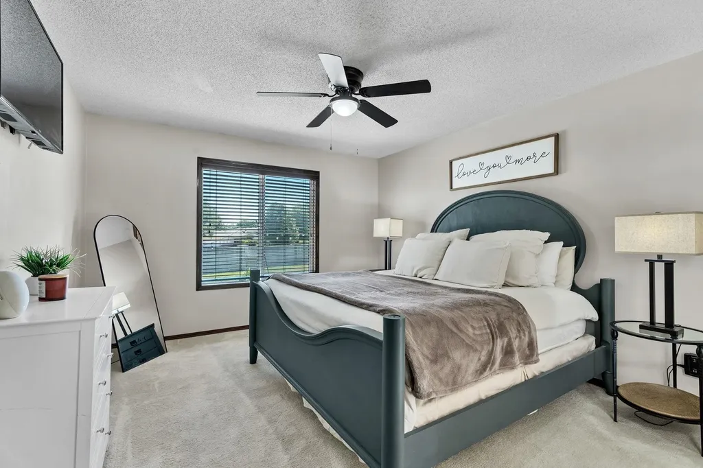 1910 N Nickelton Court Wichita KS 67235