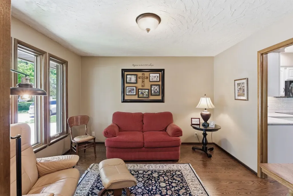 2308 N Longwood Wichita KS 67226