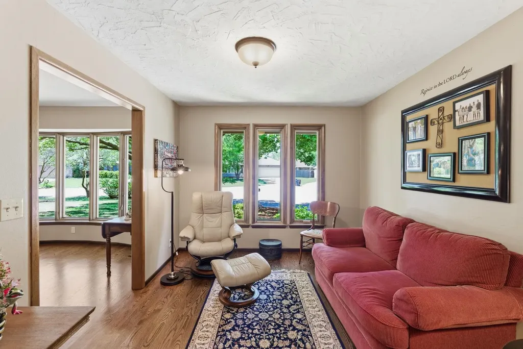 2308 N Longwood Wichita KS 67226
