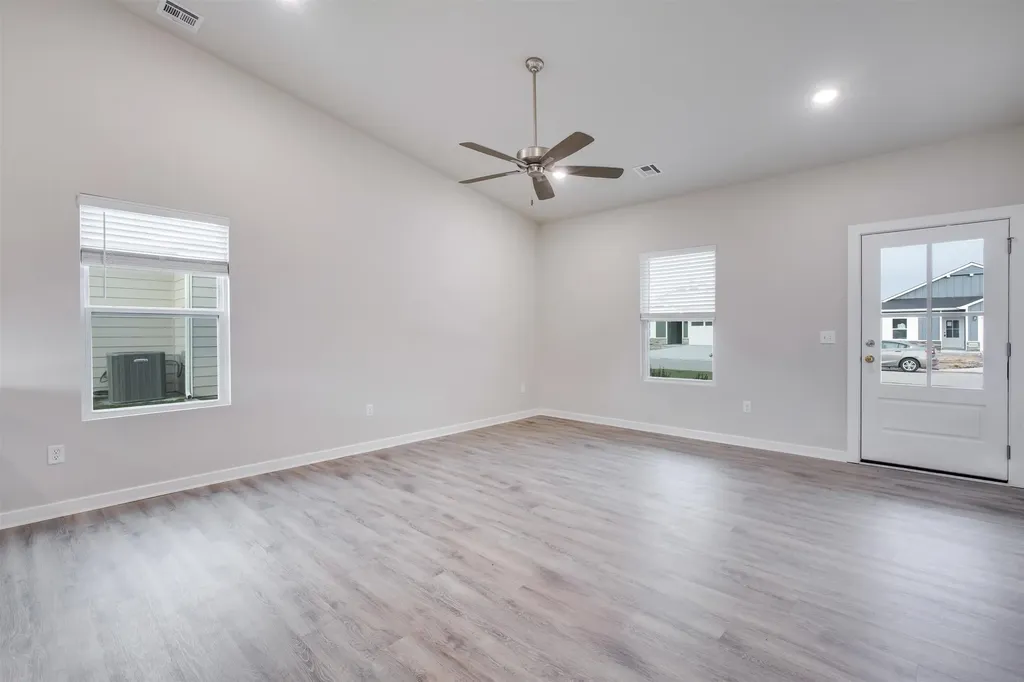 1786 W Redbud Lane Goddard KS 67052