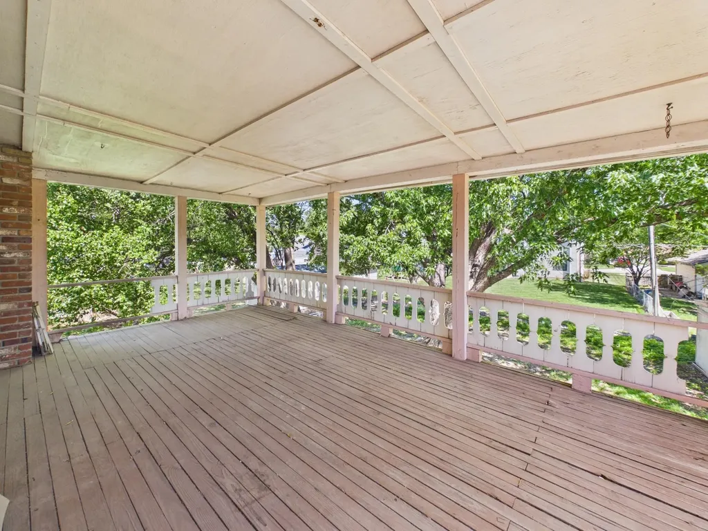 310 S Colby Street Valley Center KS 67147