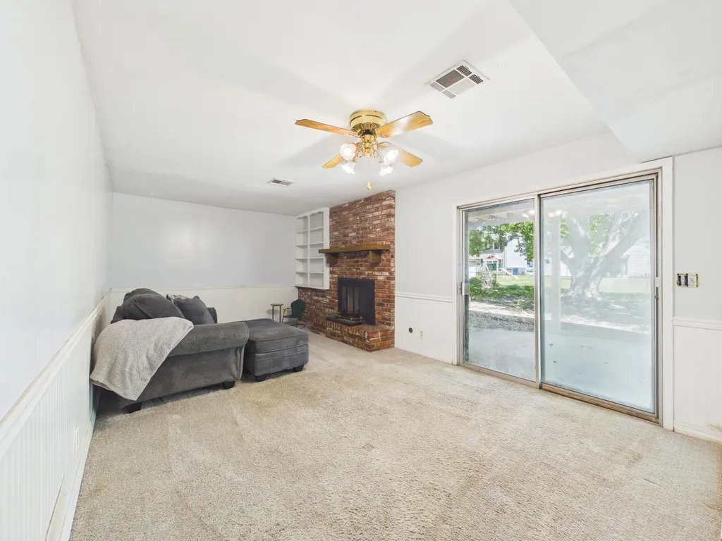 310 S Colby Street Valley Center KS 67147
