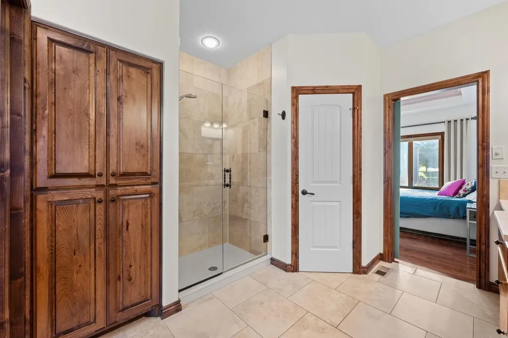 1427 E Timber Falls Court Andover KS 67002
