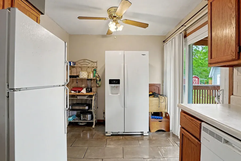 1409 E Alta Wichita KS 67216