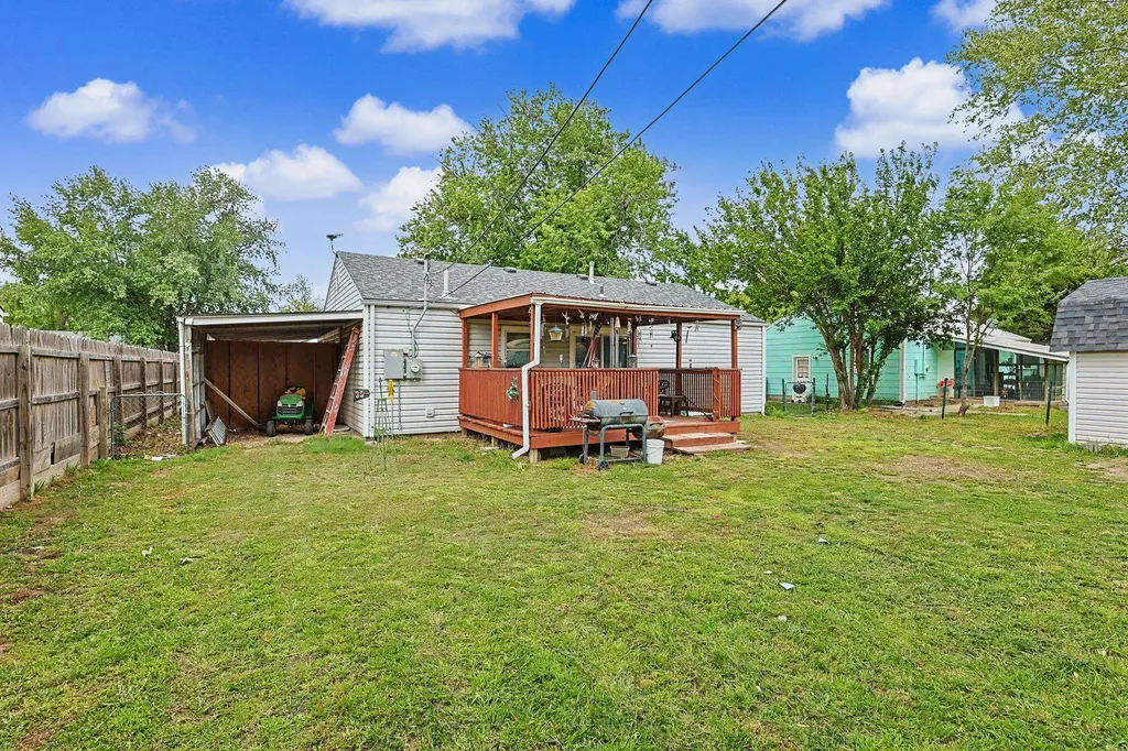 1409 E Alta Wichita KS 67216