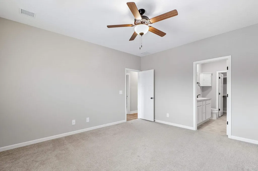 948 N Cloverleaf Street Goddard KS 67052