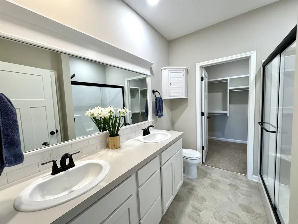 948 N Cloverleaf Street Goddard KS 67052