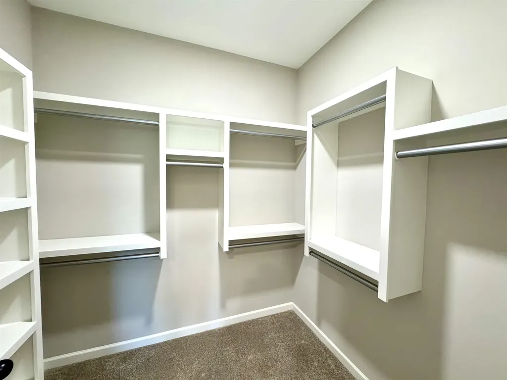 948 N Cloverleaf Street Goddard KS 67052