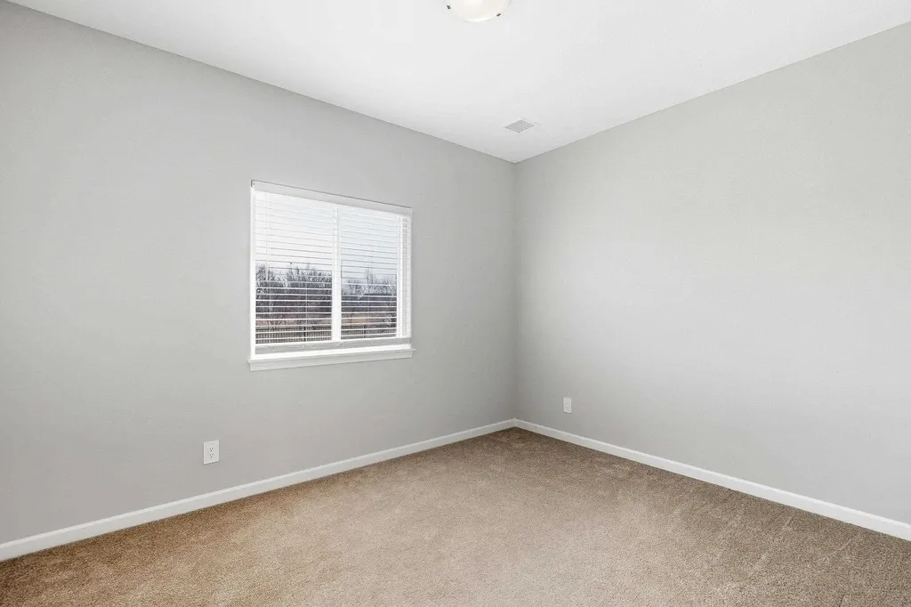 948 N Cloverleaf Street Goddard KS 67052
