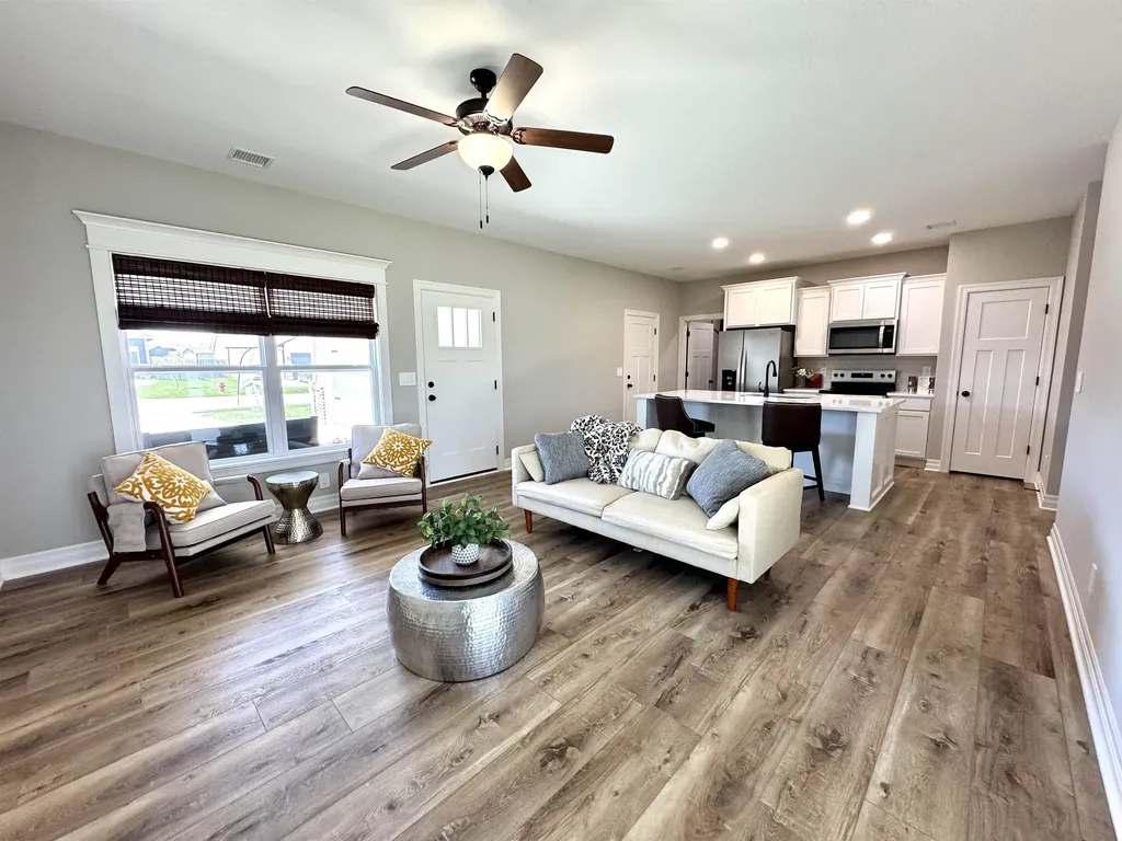 948 N Cloverleaf Street Goddard KS 67052