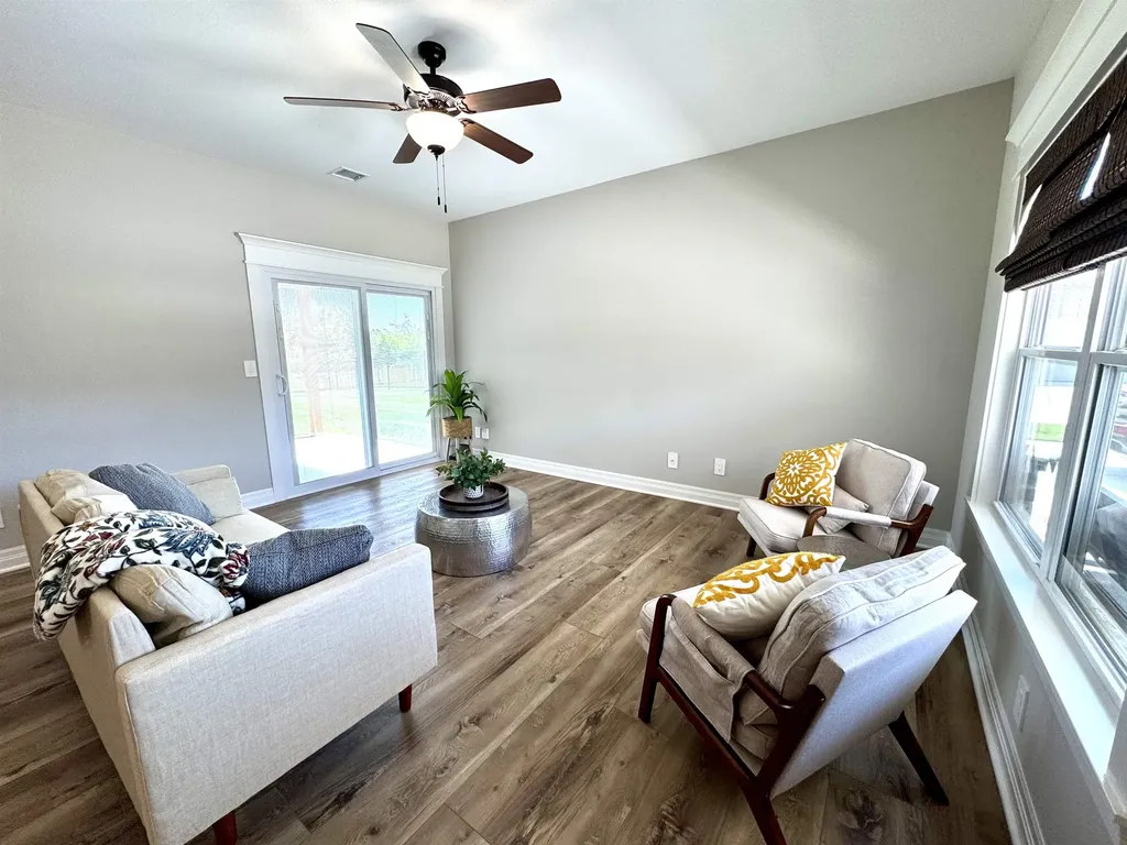948 N Cloverleaf Street Goddard KS 67052