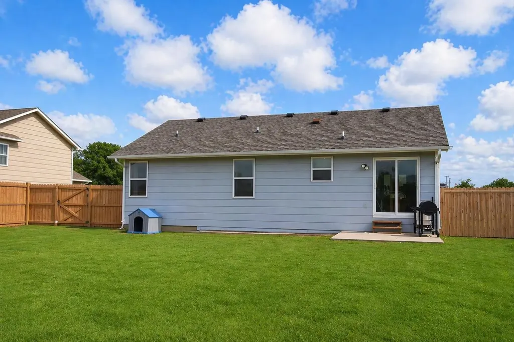 2210 E 26th Street N Wichita KS 67219