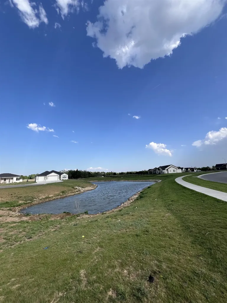 438 W Long Path Court Goddard KS 67052