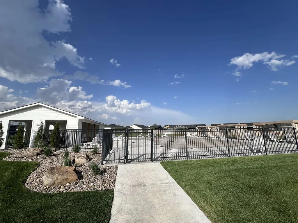 438 W Long Path Court Goddard KS 67052