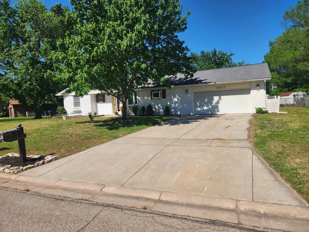 1917 Marc Andover KS 67002