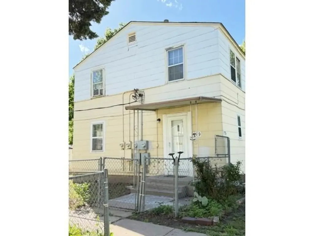 1119 S Pershing Avenue Wichita KS 67218